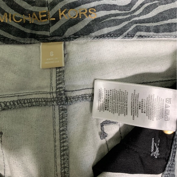 Michael Kors | Grey Zebra Stripe Jeans - 6 - Picture 6 of 6